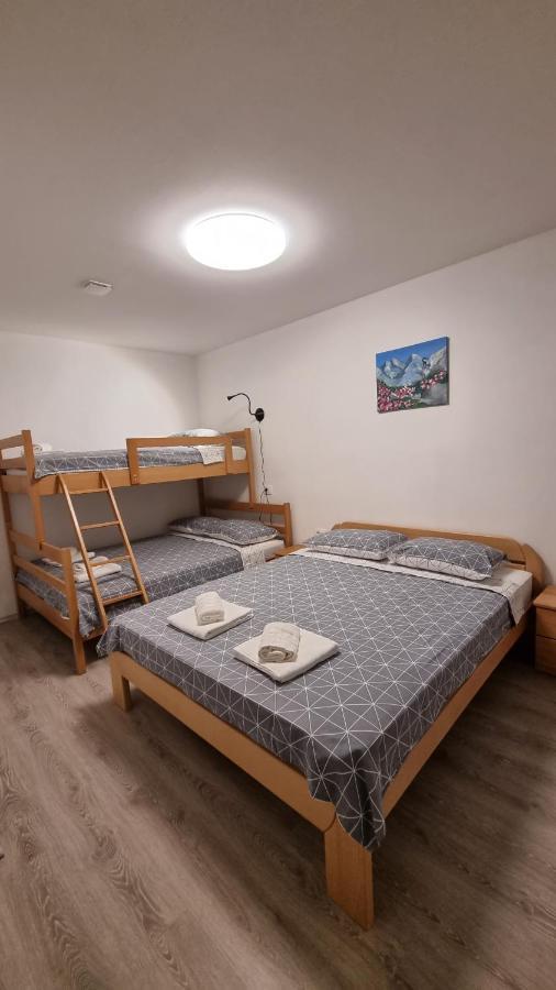 Apartma Kaan Zaga エクステリア 写真